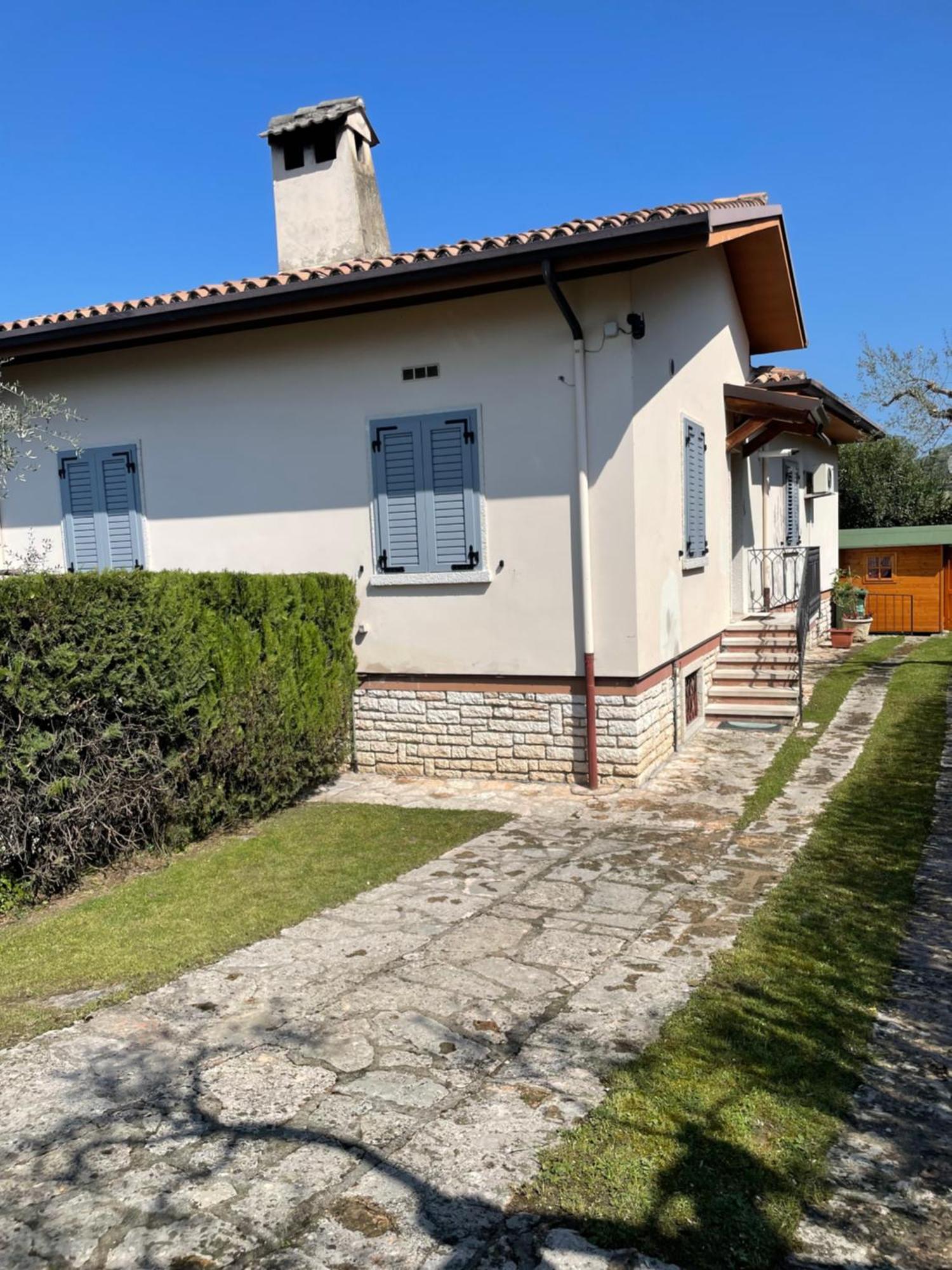 Ferienwohnung Casa Patrizia Torri Del Benaco Exterior foto